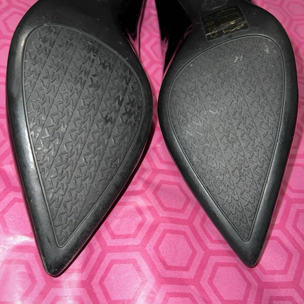 Michael Kors Women’s Pumps 9M Black Patent Leather Heels Pointed Toe